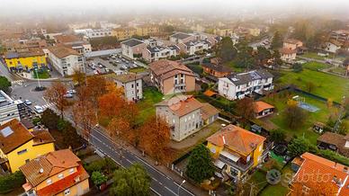 CASA INDIPENDENTE A LESIGNANO DE' BAGNI