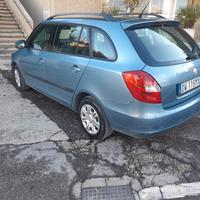 skoda Fabia sw gpl di fabbrica neopatentati 