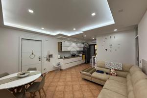 3 LOCALI A MELITO DI NAPOLI