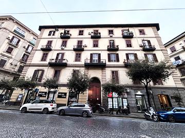 C.so Garibaldi - Ristrutturata con Terrazzo