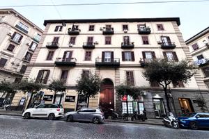 C.so Garibaldi - Ristrutturata con Terrazzo