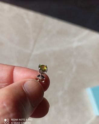 orecchino oro bianco 18 carati sfere/ titanite