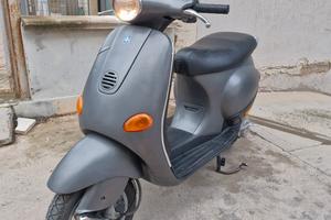 Piaggio Vespa ET4 50 - 2000