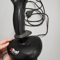 Joystick Trust Predator Lite