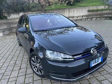 Volkswagen Golf 7 1.4 TGI blueMotion 110 CV DSG