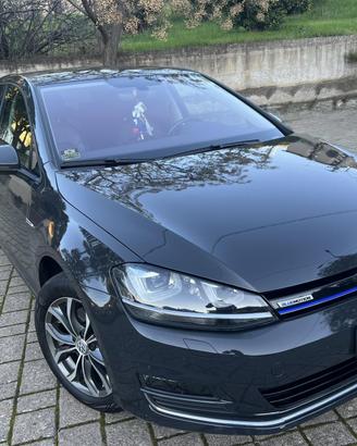 Volkswagen Golf 7 1.4 TGI blueMotion 110 CV DSG