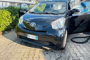 Toyota IQ