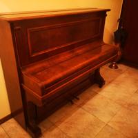 Pianoforte verticale