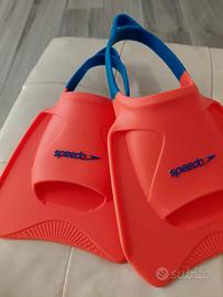 pinne nuoto speedo