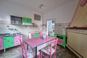 CASA SEMINDIPENDENTE A CELLINO ATTANASIO