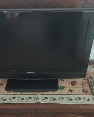 TV led 32" + conv.  audio  video e  decoder