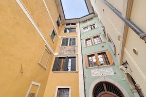 ELEGANTE UFFICIO DI RAPPRESENTANZA pieno centro