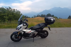 Honda x-adv 750