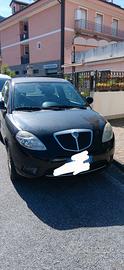  lancia y 1.3 diesel 