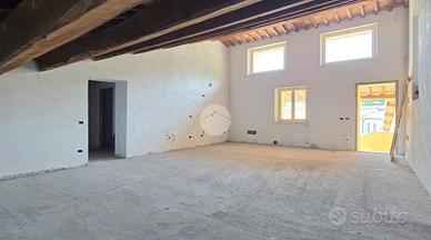 4 LOCALI A SPOLETO