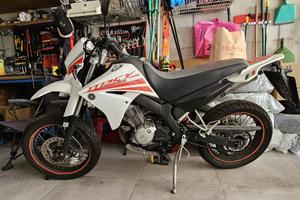 Yamaha XT125X