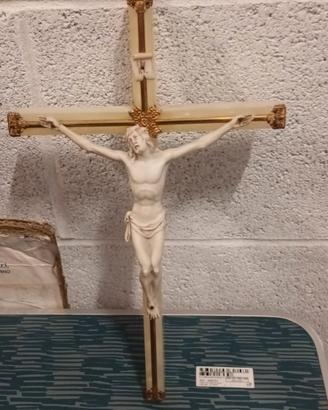 Crocefisso in alabastro di Volterra da appendere