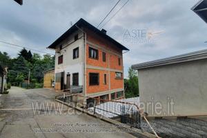 Magazzino Valdilana [A4273933]