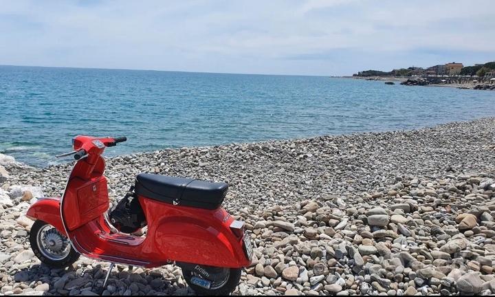 Piaggio Vespa 50 Special (V5B3) - 1980