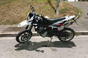 HUSQVARNA SMR 630 FINANZIABILE NO ANTICIPO NO BUST