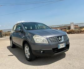 Nissan Qashqai 2.0 dCi DPF 4WD Acenta