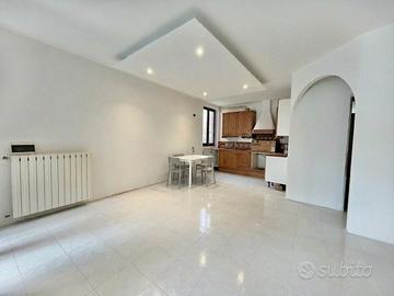 Bilocale con box doppio