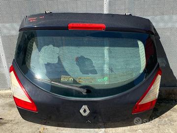 Renault Megane Berlina 2008> Portellone