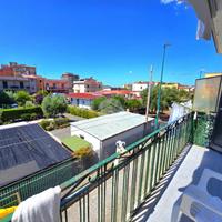 2 LOCALI A TORRE DEL GRECO