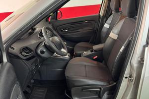 RENAULT X MOD NAVIGATORE PELLE CERCHIO 17 FULL OPT