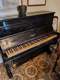 Pianoforte verticale.