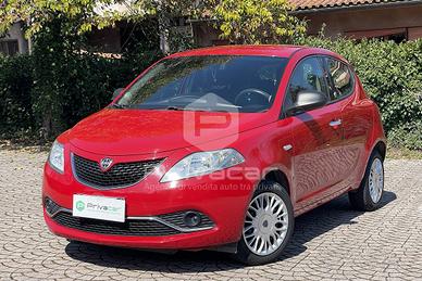 LANCIA Ypsilon 1.2 69 CV 5 porte GPL Ecochic Silve