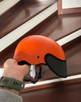 Casco skate/monopattino
