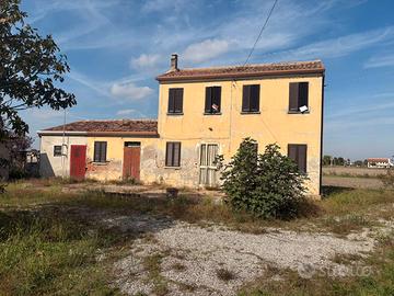 Abitazione + terreno agricolo Frapiero di Agna
