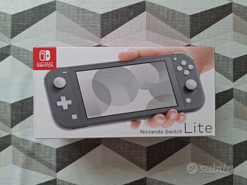 Nintendo Switch Lite + Ultimate protection pack