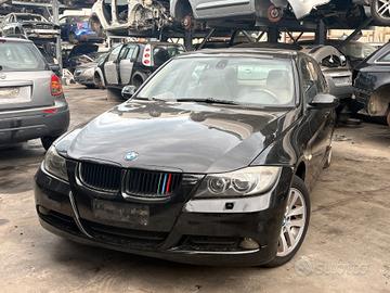 BMW 320D 2.0D - ANNO 2006 - PER RICAMBI