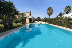 VILLA SINGOLA A NOICATTARO