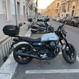 Moto Guzzi V7 Stone 850 maggio 2024-1300km