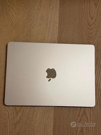 Macbook Air 13” - chip M3 - 2024