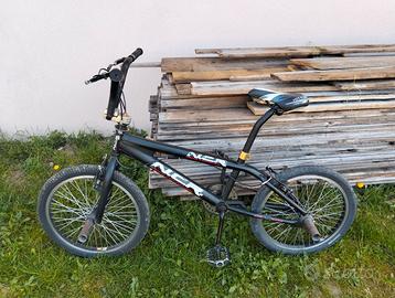 Bicicletta bmx
