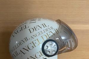Casco integrale per moto con visiera