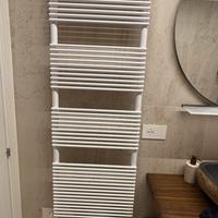 Scaldasalviette tubes