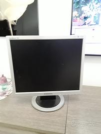 schermo x computer Samsung 