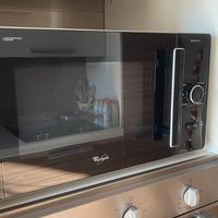 Forno a Microonde combinato Whirlpool GT288 crispy