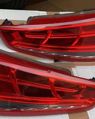 Fanali posteriori audi q3 2015