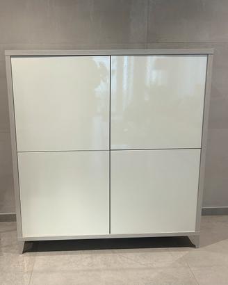 Madia/mobile 4 ante