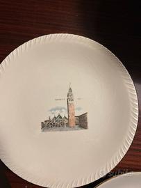 Piatti di ceramica