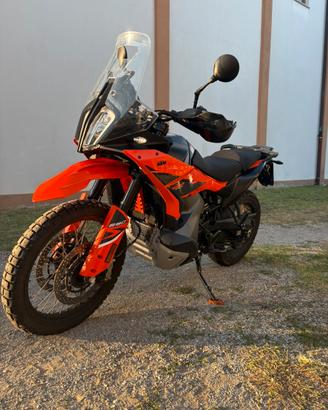 KTM 790 Adventure (01/2025)-7200km-tagliandata KTM