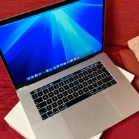 Apple Macbook Pro 15.4 2018 16/256GB PARI AL NUOVO