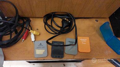 Console ps2 compresa di memory card e cavetteria