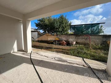 Ville in costruzione in Via Arco Sant' Antonio